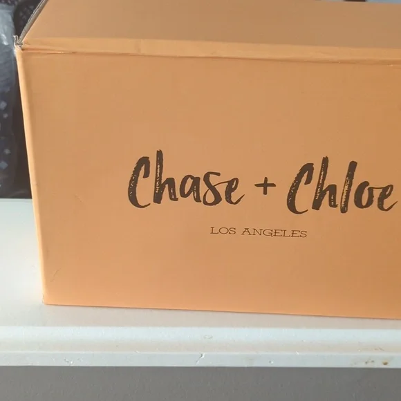 Shoe - Picture 8 of 12